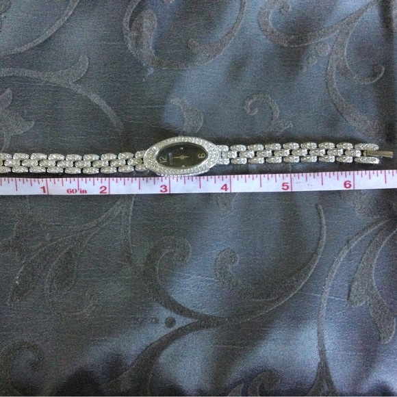 Wittnauer Ladies Watch - Picture 13 of 14